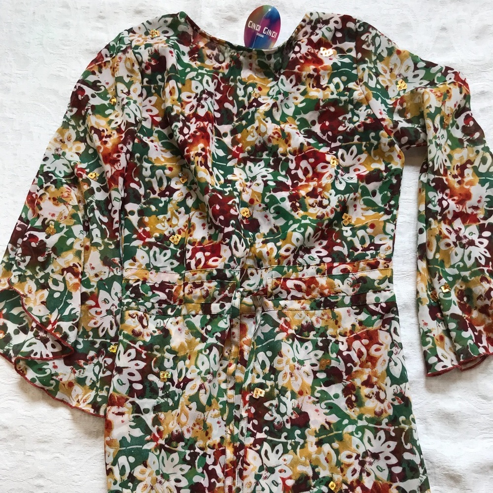 CINDI GINDI**Embellished Coverup**Small/Med. - Picture 2 of 5